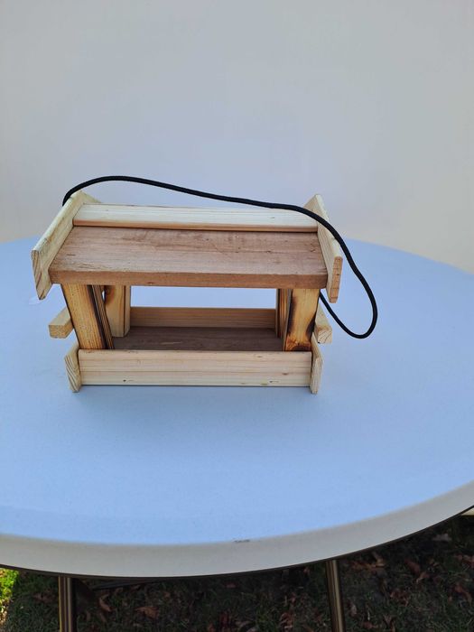 Budki dla ptaków  ,karmniki ,  domki