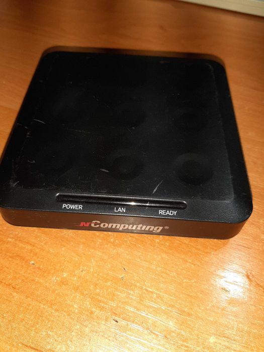 Легкий тонкий клиент NComputing L230