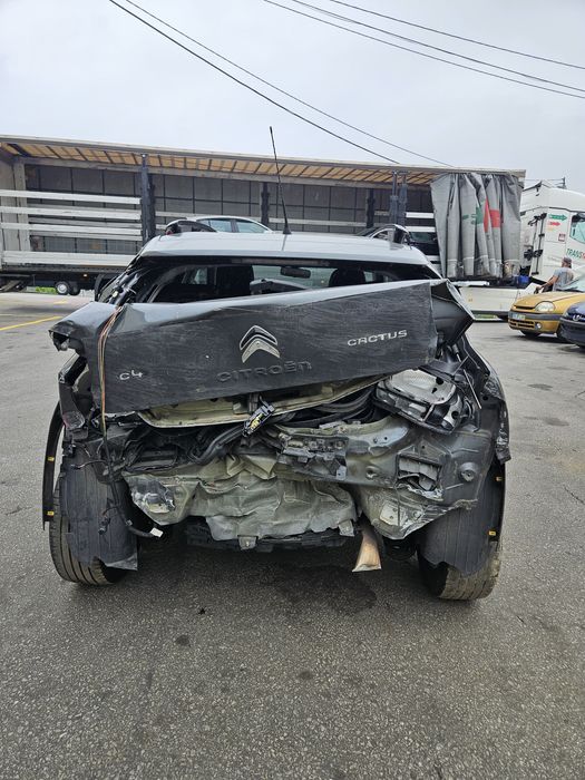 Citroën C4 Cactus 1.6 BlueHDi de 2016 para peças