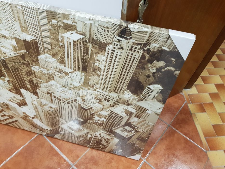 Quadro grande novo selado.