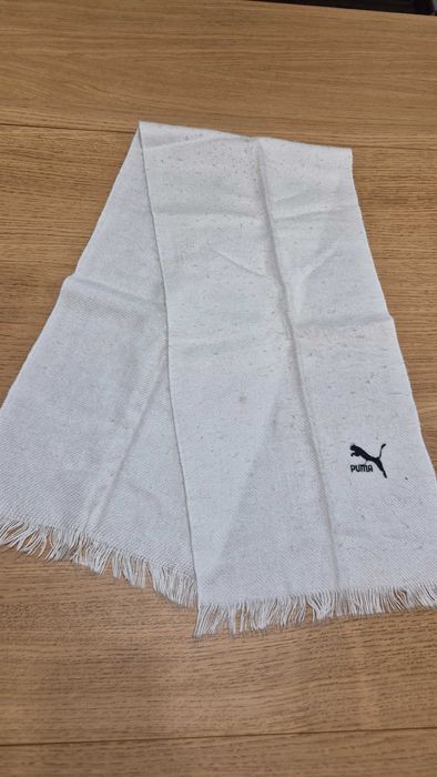 092 A szalik puma polarowy biały uniwersalny