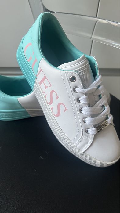 GUESS оригінал кеди