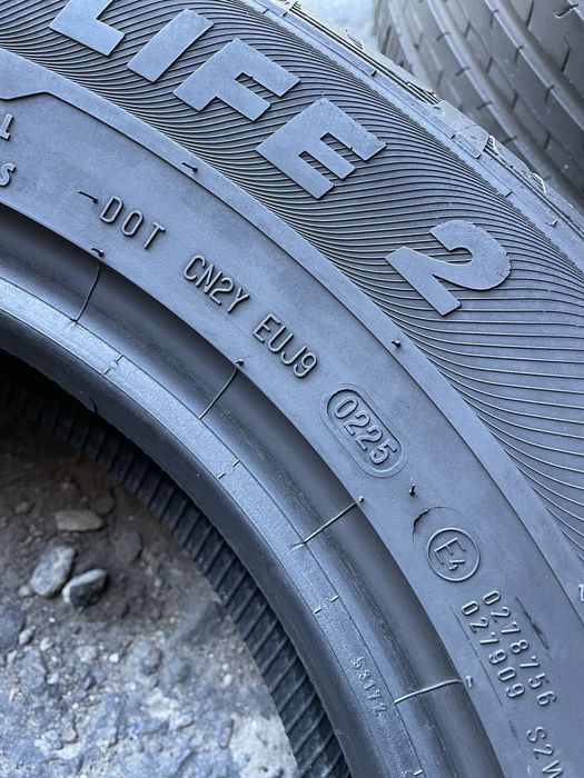 225/65 R17 Semperit / Франція / 2шт./ 2025 рік