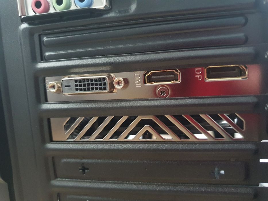 Karta graficzna gamingowa Gigabyte gtx 1650 4 gb, super stan!