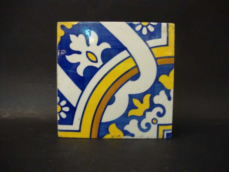 Painél de 6 Azulejos Emoldurados