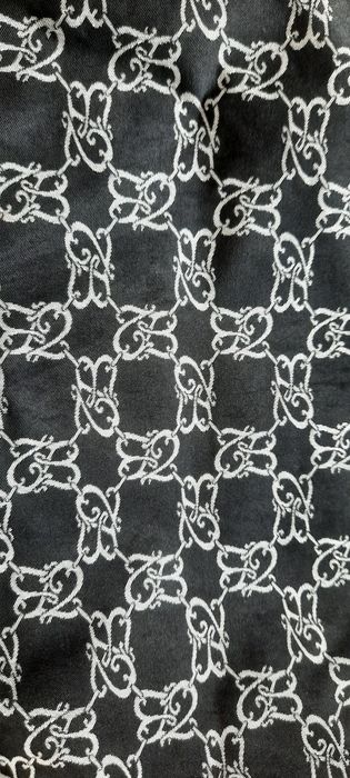 Torebka czarna na ramie