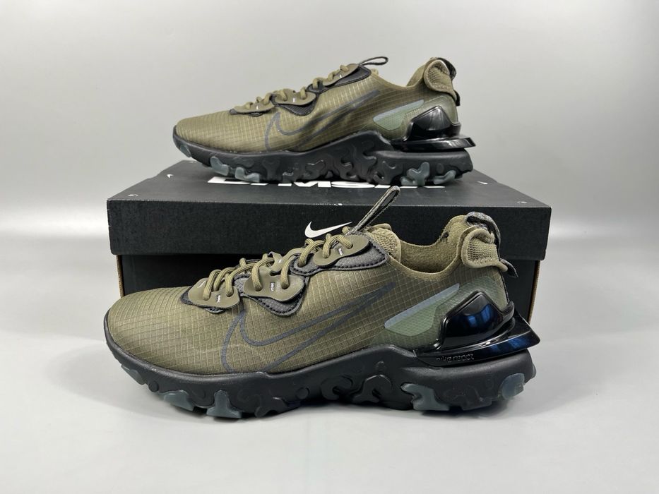 Кроссовки Nike React 42.5 размер (по стельке 27 см)