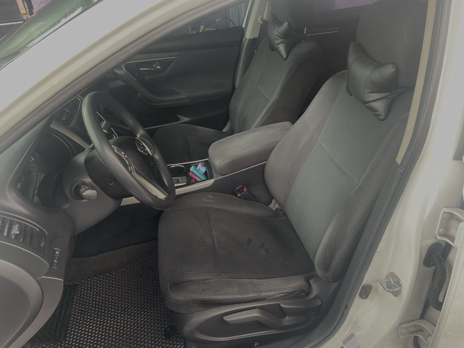 Продам Nissan altima