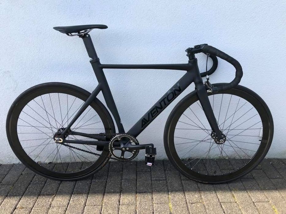 引き取り可 AVENTON MATARO 引き取り可 AVENTON MATARO