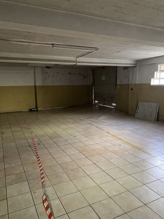 Lugar de garagem - Seixal