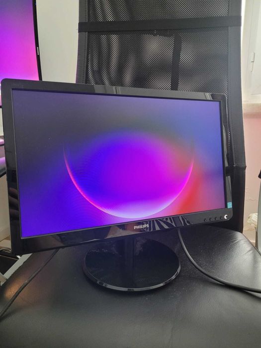 Monitor Philips 196V4L (19 polegadas)