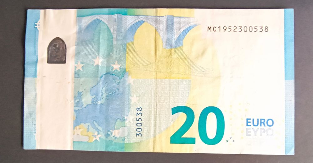 Nota de 20 euros com erro