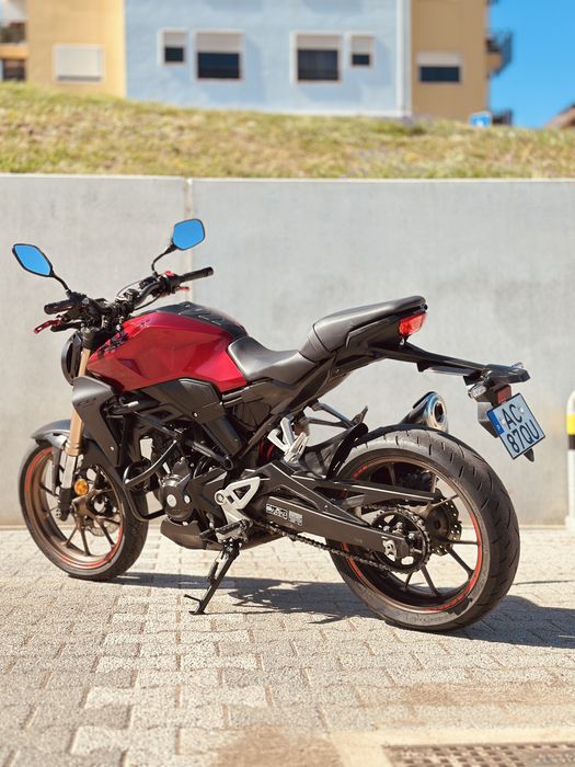 Honda CB300R de 2021 - NOVA!