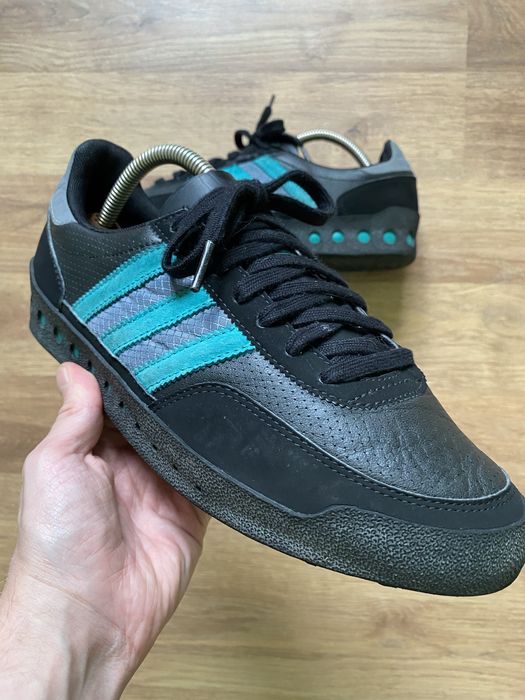 Кроссовки Adidas размер 42 стелька 26,5