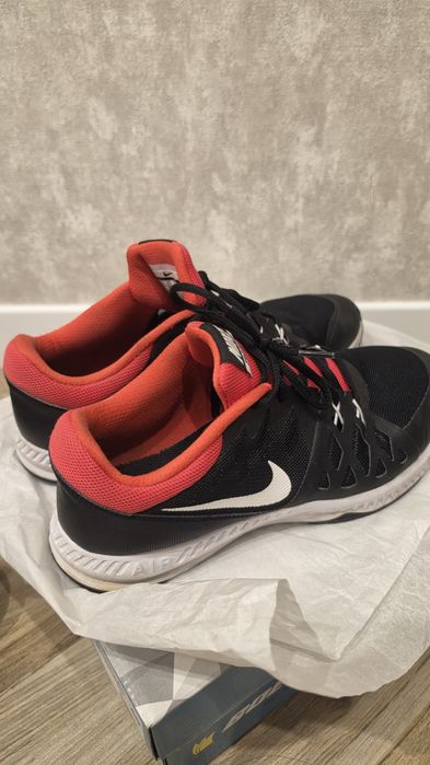 Nike Air Epic Speed TR II