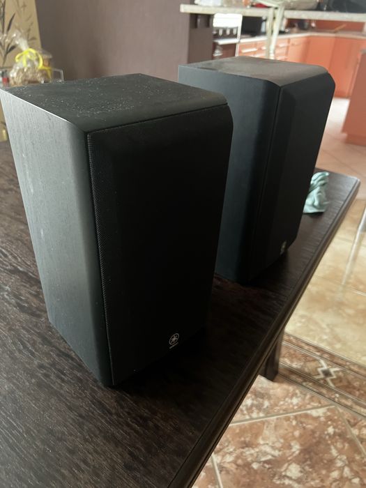 Glosniki Yamaha NS90