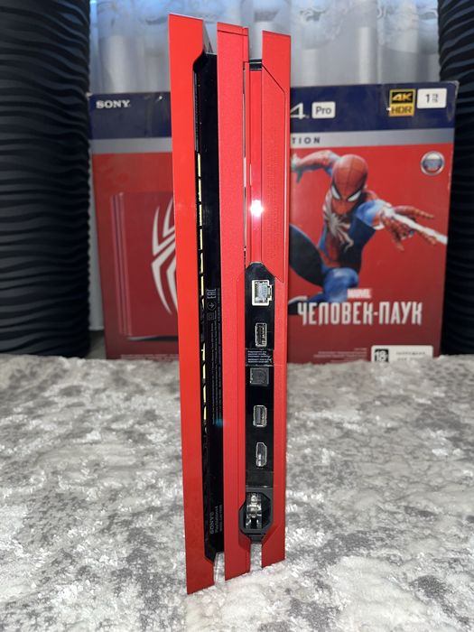 Продам PS 4 pro Limited edition Spider Man
