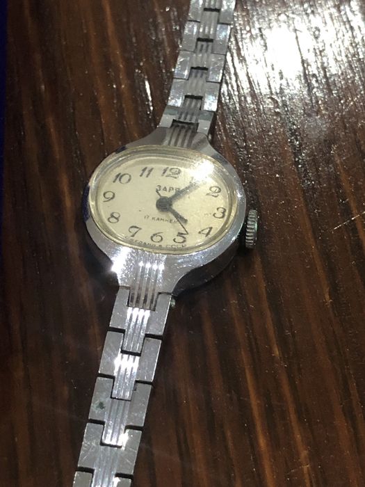 Zabytkowy zegarek damski radzieckiej marki Zaria Ussr Vintage