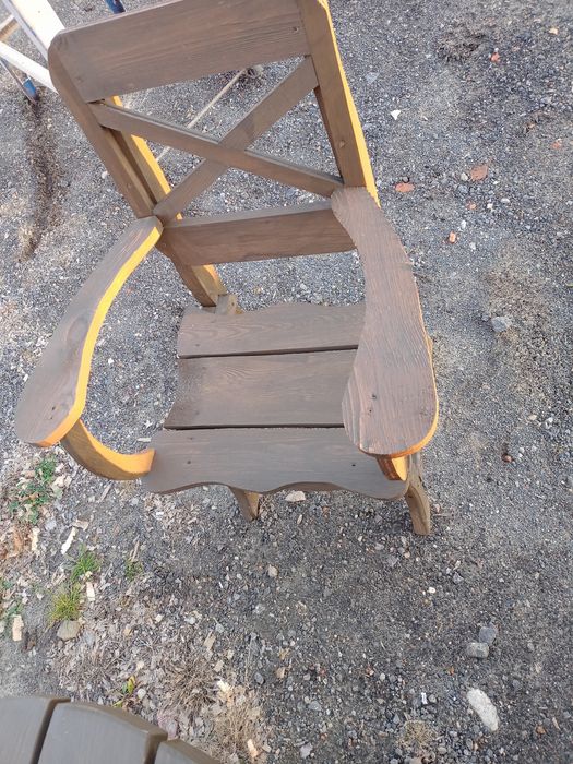 Stół i krzesła ogrodowe