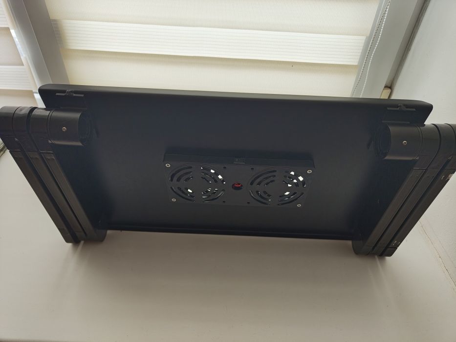 Підставка для ноутбука