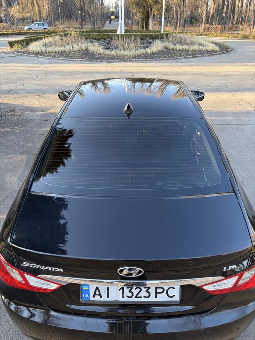 Hyundai Sonata TF