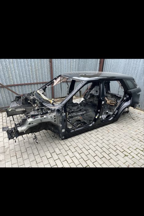 EVOQUE L538 L551 розборка шрот крило четверть порог стойка ланжерон
