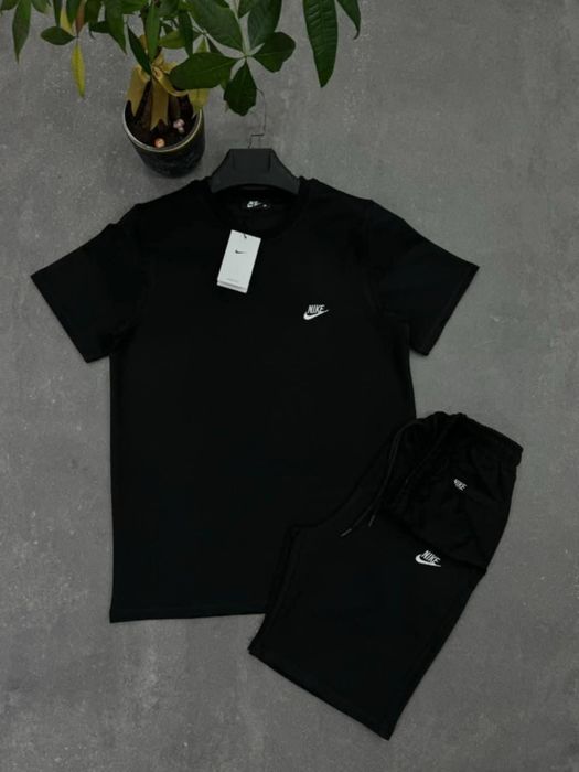 Tudo de marca lacoste, do Benfica