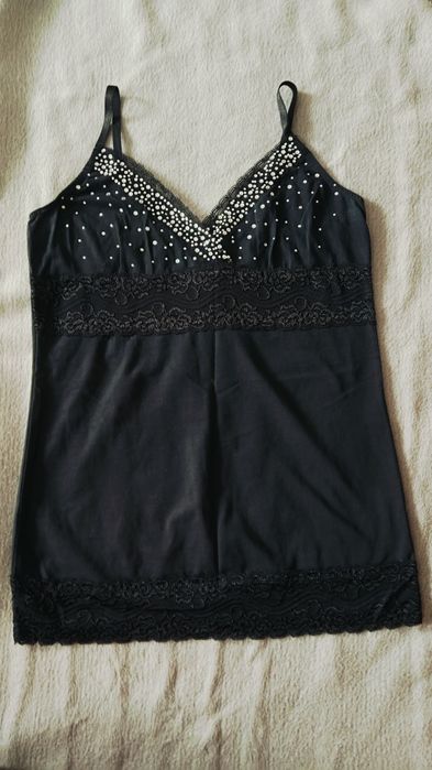 Top z cyrkoniami nowy