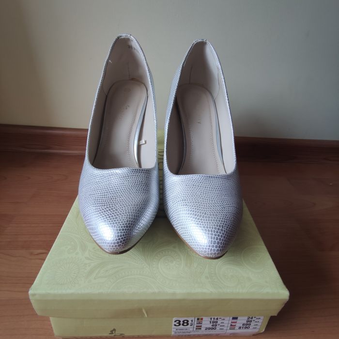 Srebrne szpilki Jenny Fairy, stan idealny