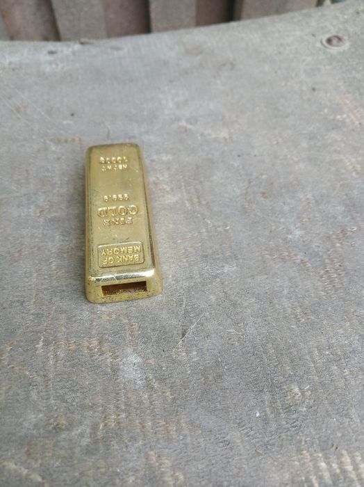 Металический корпус под флешку