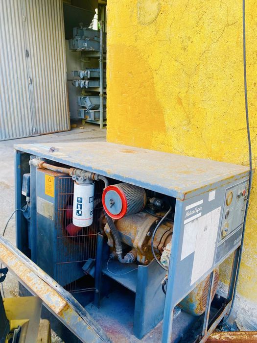 Compressor Atlas Copco GA p/ Peças — Inclui Motor Elétrico 70 CV (55 kW)