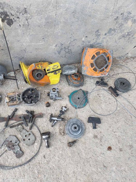 Продам запчасти до бензопили Урал