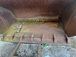 Balde de pá carregadora Komatsu Hanomag