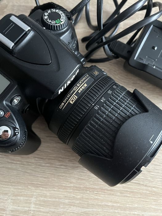 Фотоапарат Nikon D90 + обʼєктив