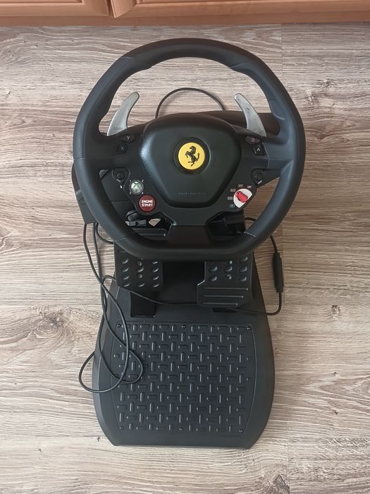 Kierownica ferrari 458 spider thrustmaster bdb stan!!