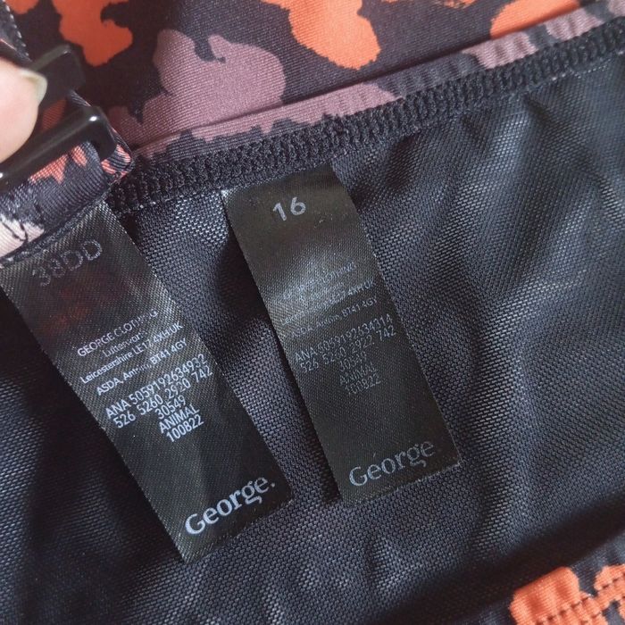 Bikini kostium dwuczęściowy George dół 16/44 góra 85DD wysoki stan usztywniana miseczka