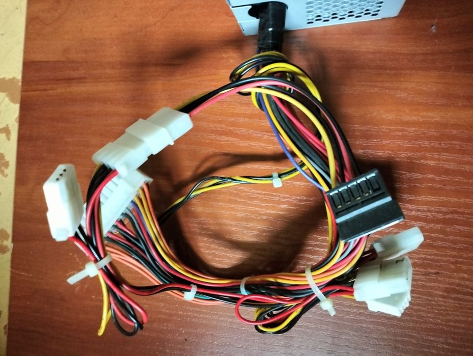 Блок живлення 400ватт. Блок питания