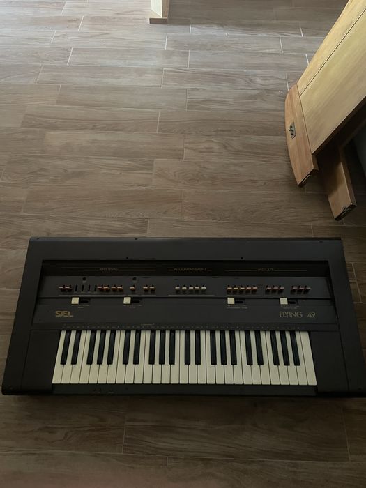 Sintetizador SIEL Flying 49