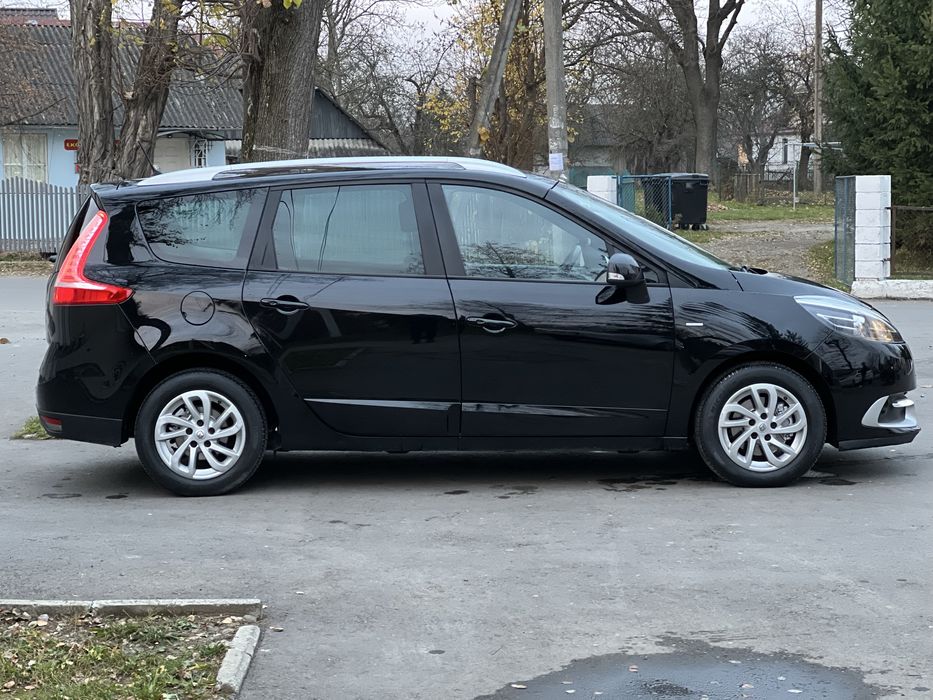 Терміново!Renault Grand Scenic!