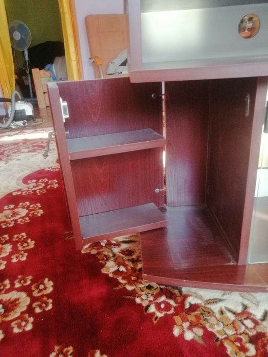 Szafka RTV.. używana stan dobry