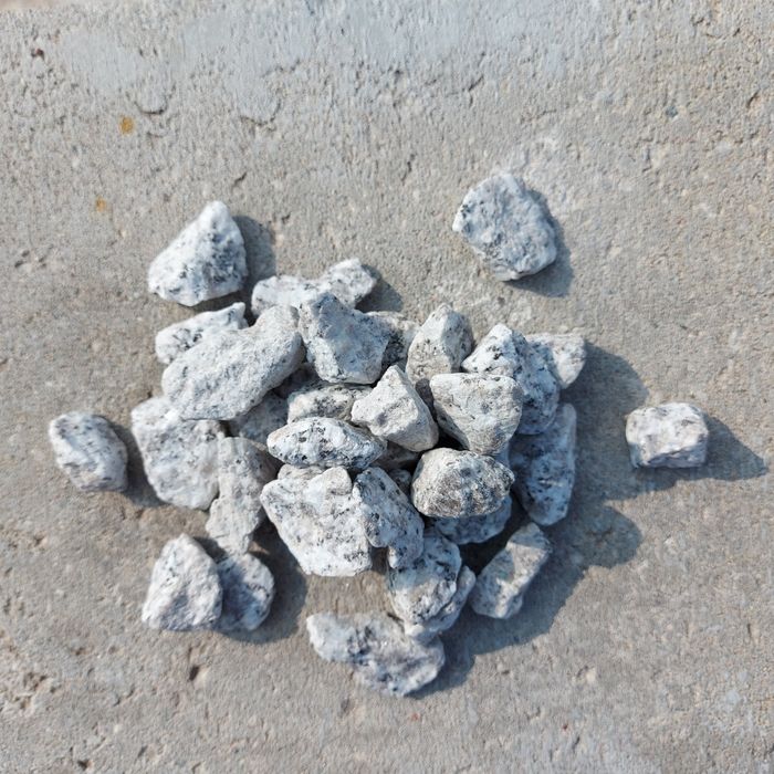Grys granitowy 16-22 na tony luzem lub na worki 20kg 12zl
