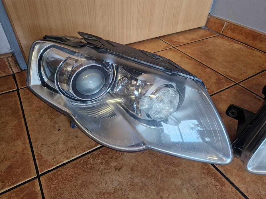 Lampa przód przednia prawa VW Passat B6  EU  BIXENON SKRĘTNY