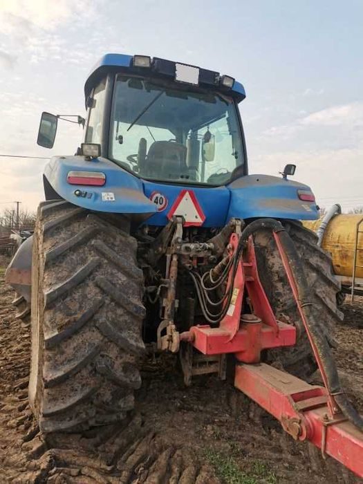 NEW HOLLAND T8040, 2009 r, 8,3 L, Cummins, NOWE opony, miękka oś