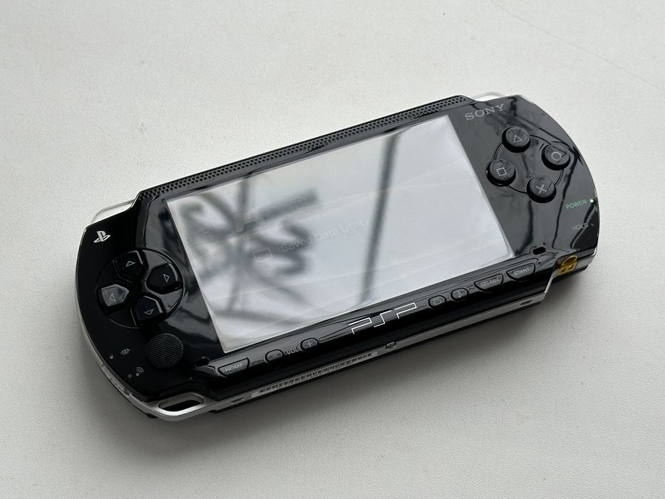 Sony PSP 1000 8gb Black 9 Ігор з новою батарейкою