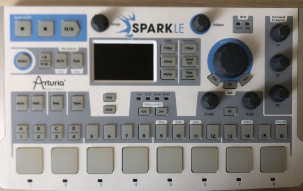Arturia Spark Le Drum Machine