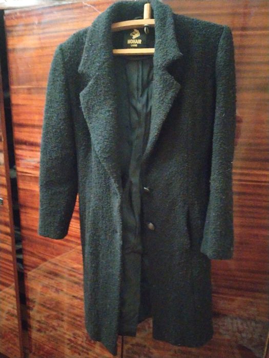 Мохеровое пальто чёрное