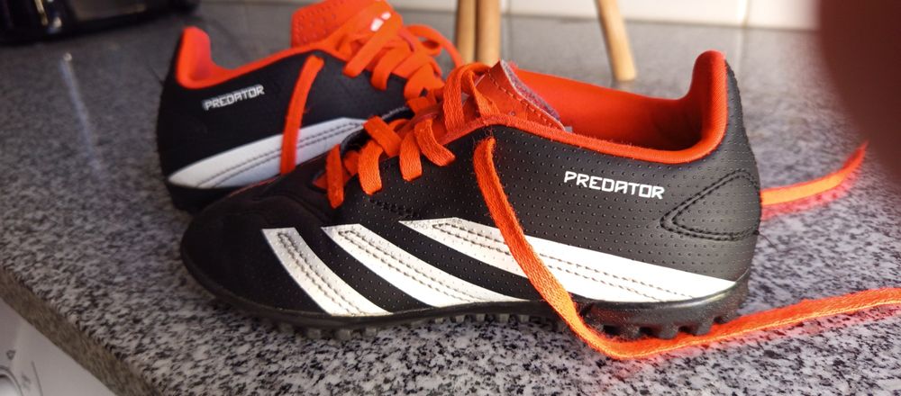 Chuteiras Adidas Predator criança