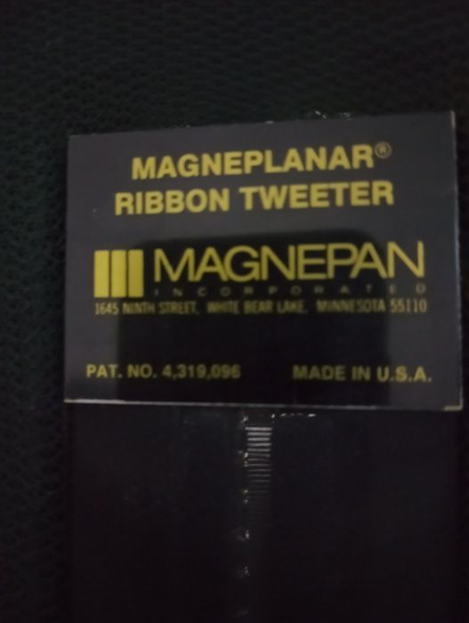2 colunas Magnepan MG-3.3R Wood Trim Magneplanar Speakers*