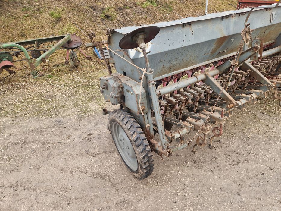 Siewnik do zboża Poznaniak