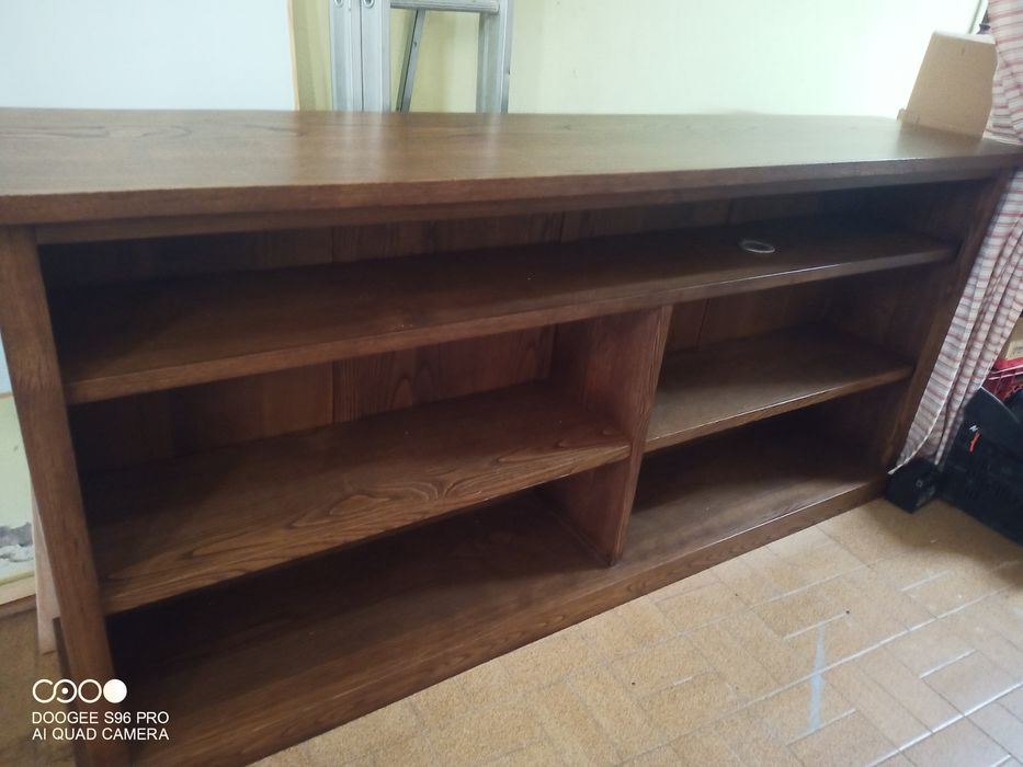 Móvel de madeira/balcão